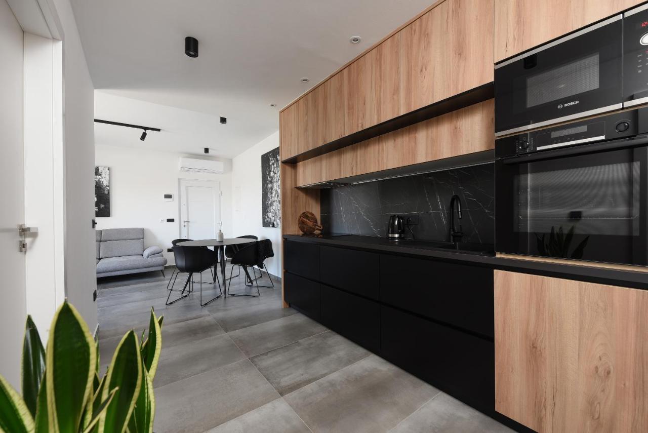 Luxury Apartment N ザダル エクステリア 写真