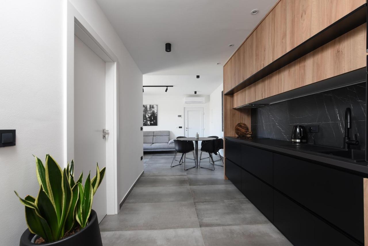 Luxury Apartment N ザダル エクステリア 写真
